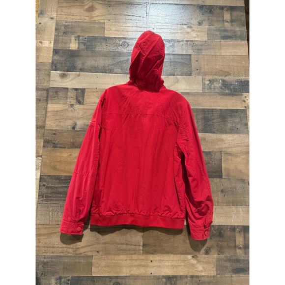 Tommy Hilfiger Men’s Red Jacket with Collapsible Hood – Size Medium - Picture 10 of 10